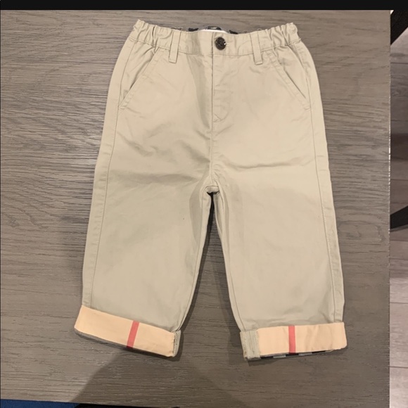 Burberry Boys Khaki Pants 18 Casual or formal
